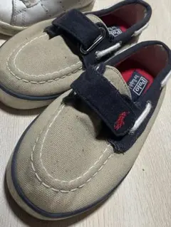 Item thumbnail for item 7a878ea7-a175-43cb-9350-e913e35242a5