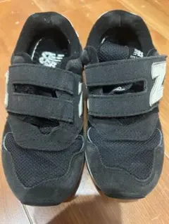New Balance 313ブラック