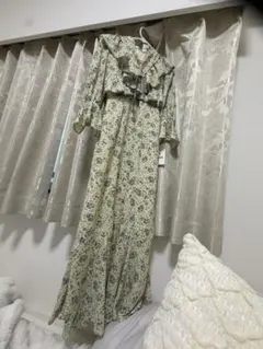 花柄 フリル ロングワンピースのサムネイル