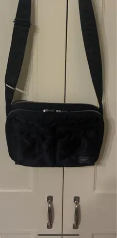 吉田カバン　PORTER タンカー　 ブラックナイロンショルダーバッグ