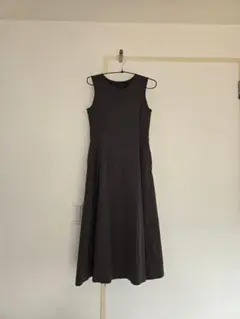 ユニクロ ウルトラストレッチ エアリズム ノースリーブワンピース S