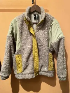 adidas ボアジャケット
