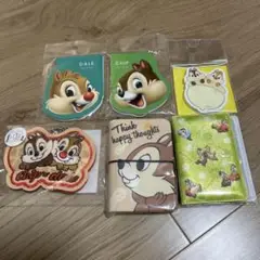 ディズニーチップとデールのミニメモとカードケース、ワッペンバッチのセット