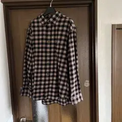 GUチェック柄 長袖シャツ ベージュと黒