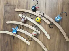チェコのおもちゃ職人が作った 木製ハンガー 6個セットのサムネイル