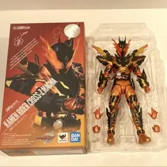 S.H.フィギュアーツ　仮面ライダークローズマグマのサムネイル