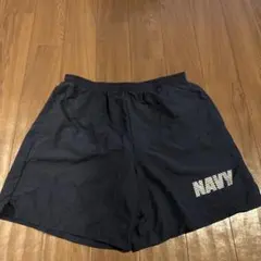 ニューバランス　NAVY ショートパンツ
