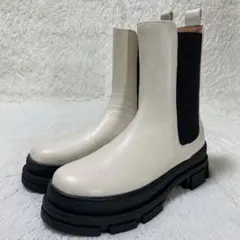 新品未使用品✨定価2.5万　アトリエブルージュ　サイドゴアブーツ　23cm 厚底