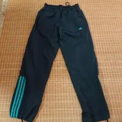 アディダス 裏ボアパンツ