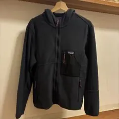 か*し様 Patagonia フリースジャケット フード付き ダークグレー　メン