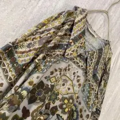 ヴィンテージ ブラウス 花柄 昭和レトロ モダン 総柄 グレー モスグリーン