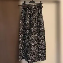 しまむら　冬用　CHARMBERRYTICヒョウ柄パンツ Lサイズ