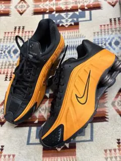 【新品】Nike Shox R4 27.5cm オレンジ/ブラック