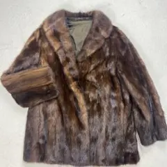 デミバフミンク　毛皮 コート　横段 デザイン　ゆったり　毛並み良好　リアルファー デミバフミンク 毛皮 コート 横段 デザイン ゆったり 毛並み良好