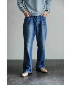 週末値下げBISOWN "Exclusive" FLARE DENIMのサムネイル