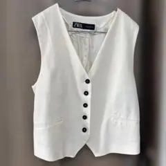 ザラ　ベスト　ホワイト　Lサイズ