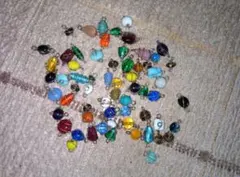 多色ガラスビーズ約60個セット