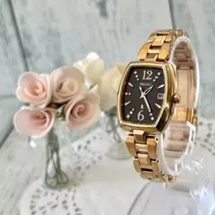 【希少】SEIKO ルキア 腕時計 電波ソーラー トノー 1B32-0AE0