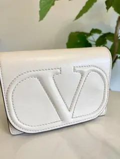 VALENTINO GARAVANI ショルダーバッグのサムネイル