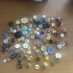 多色ボタンセット さまざまなデザイン　アンティーク