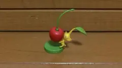 【中古品】　チョコエッグ　ピクミン　黄ピクミン