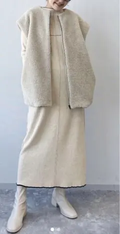 美品⭐️apart by lowrys ハイショクリブニットワンピース　アイボリー