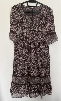 Aylesbury 小花柄シフォンワンピース　ブラウン　ピンク　レース