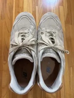 ニューバランス990