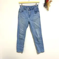 GU ミドルライズスリムアンクルジーンズ デニム　ジーンズ　ストレート