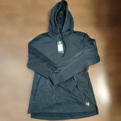 Under Armour ブラック フード付きパーカー MD