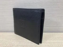 GIVENCHY 二つ折り財布 ブラック ロゴプレートのサムネイル