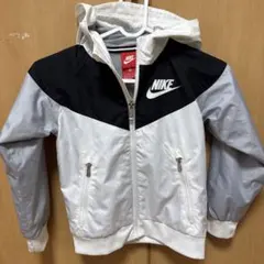 Nike フード付きウインドブレーカー