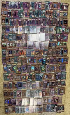 遊戯王カード　大量まとめ売り【4444