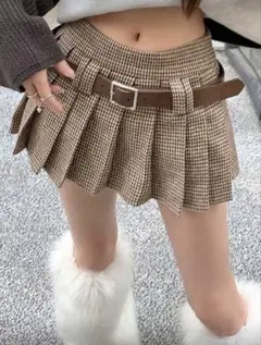 ブラウンチェック プリーツスカート ベルト付き