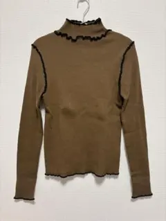 mlineブラウンニット