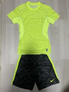 【送料込】ナイキ プロコンバット 半袖Tシャツ DRI-FITショートパンツ S
