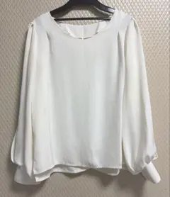 Million Carats，ミリオンカラッツ ボリューム袖 ブラウス 長袖