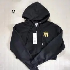 NY Yankees クロップドパーカー M 黒 ブラック しまむらのサムネイル