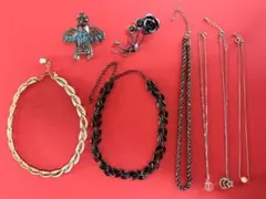 2026年最新】ブローチ トリファリの人気アイテム - メルカリ