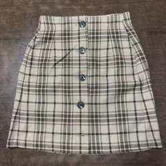 GU　チェック　台形ミニスカート　裏地付　フロントボタン　ベージュ　М