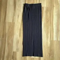 2025年最新】PLEATS PLEASE ロングスカートの人気アイテム - メルカリ