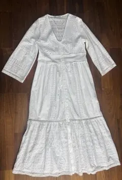[美品] ホワイト刺繍ロングシャツワンピース