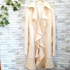 ウール100%　アウター　ひざ上　コート　デザイン　日本製　フリル　個性的　М