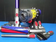状態良好♥Dyson‼️V10 SV-12 コードレスクリーナー①のサムネイル