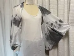 moussy マウジー★モノトーン タイダイ風プリント ワイドボレロ 羽織りのサムネイル