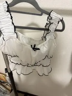 ホワイトフリルタンクトップ Mサイズ
