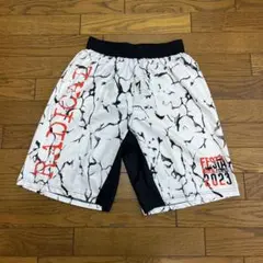 Radical ショートパンツ 2023