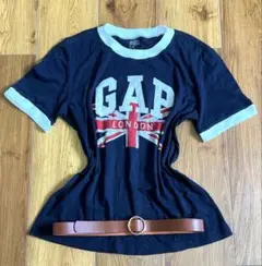【GAP】リンガーTシャツ 刺繍プリント グランジ