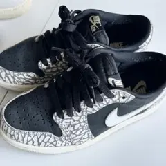 NIKE AIRJORDAN1 RETRO LOW OGブラックセメント