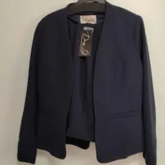 ドレスラボ　ノーカラージャケット・タックセンタープレスパンツ フォーマルスーツ